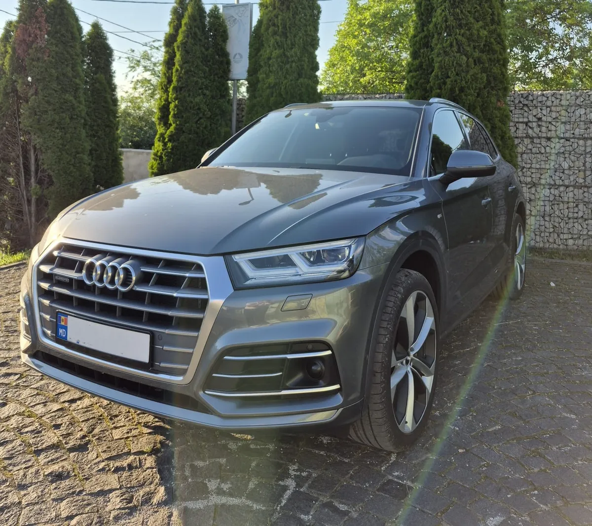 Audi Q5 - Image 1