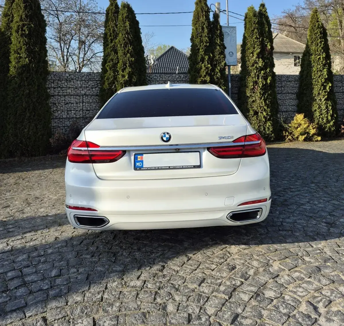 BMW 7 Series (G11) - Image 3