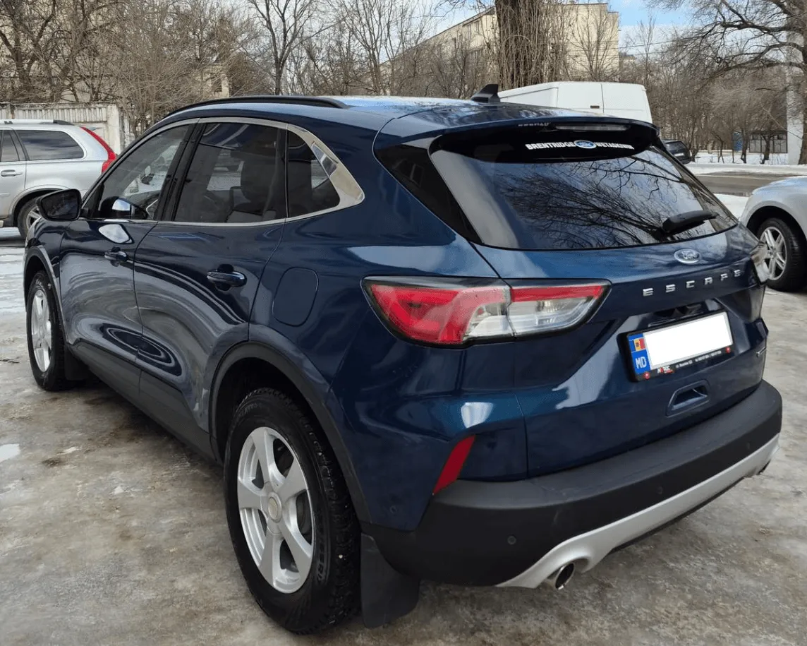 Ford Escape - Image 4