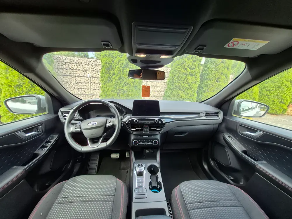Ford Kuga thumbnail 4