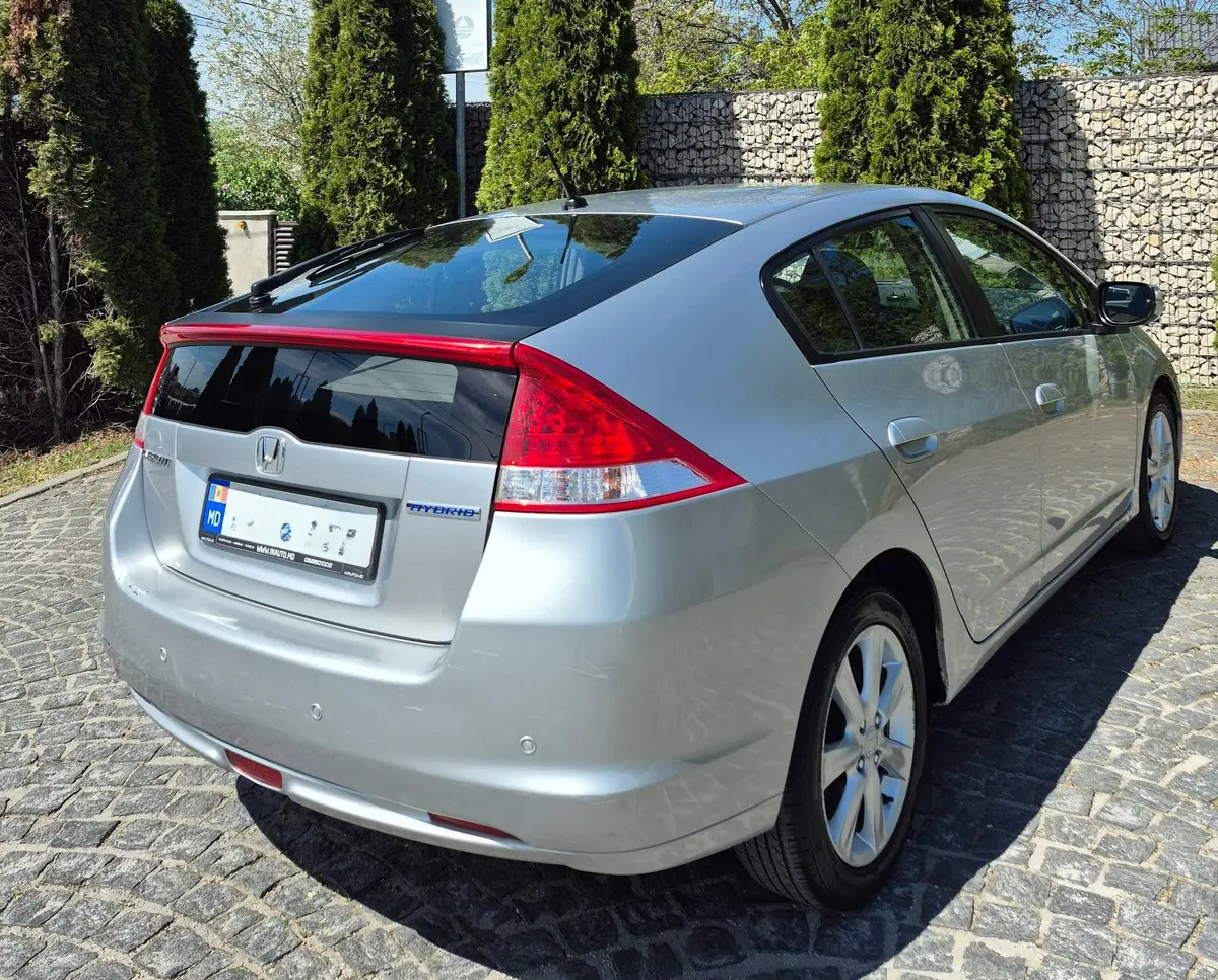 Honda Insight thumbnail 3