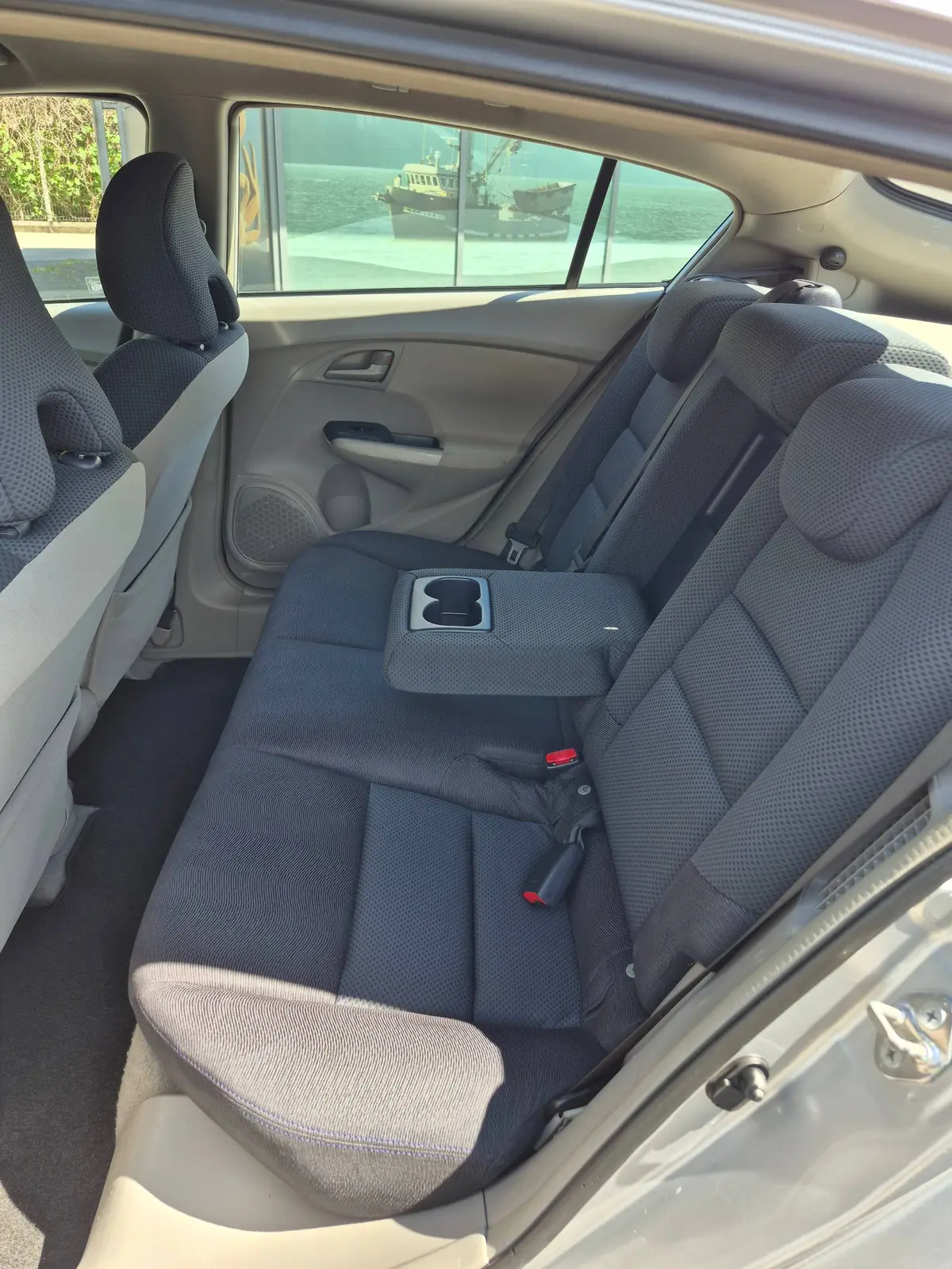 Honda Insight thumbnail 5