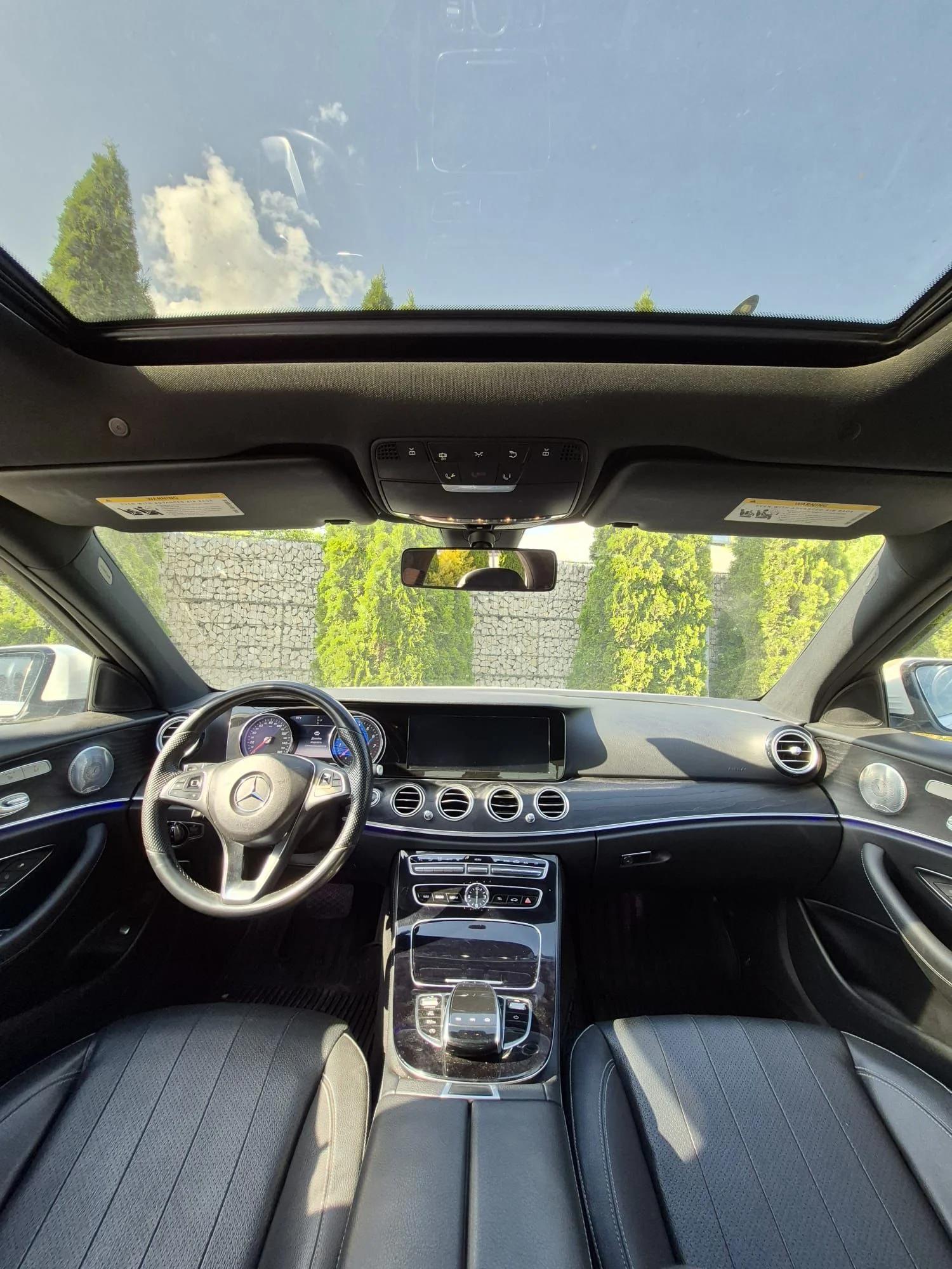Mercedes E300 - Image 4