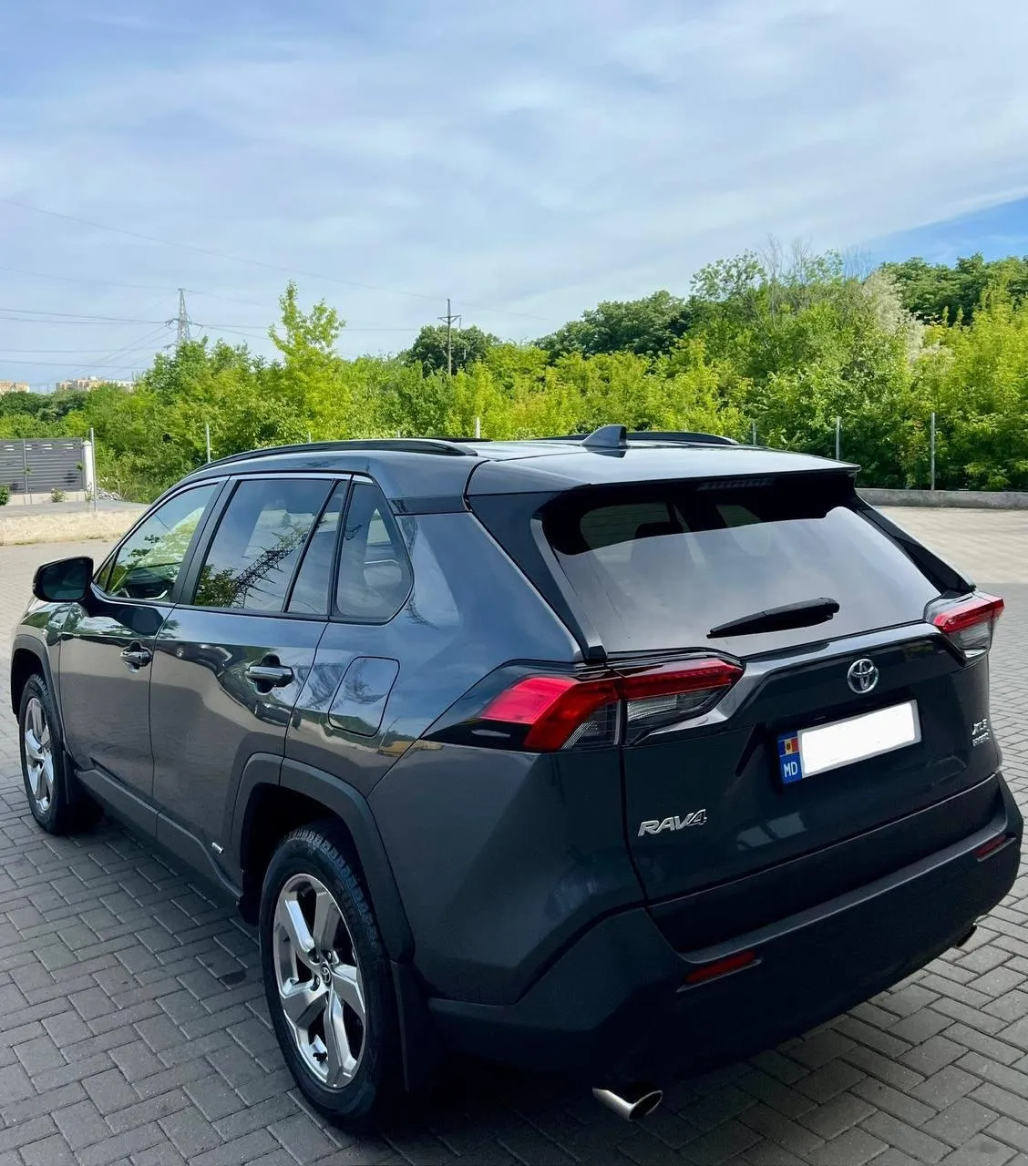 Toyota RAV-4 - Image 5